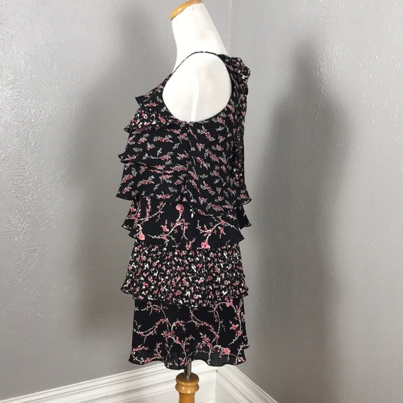 White House Black Market Tiered Dress - Picture 4 of 8